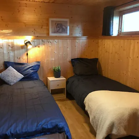 Holiday home Seaside 3-bedroom House Svelgen